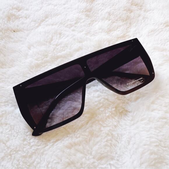 Greta Black Oversized Statement Sunglasses - Picture 5 of 11